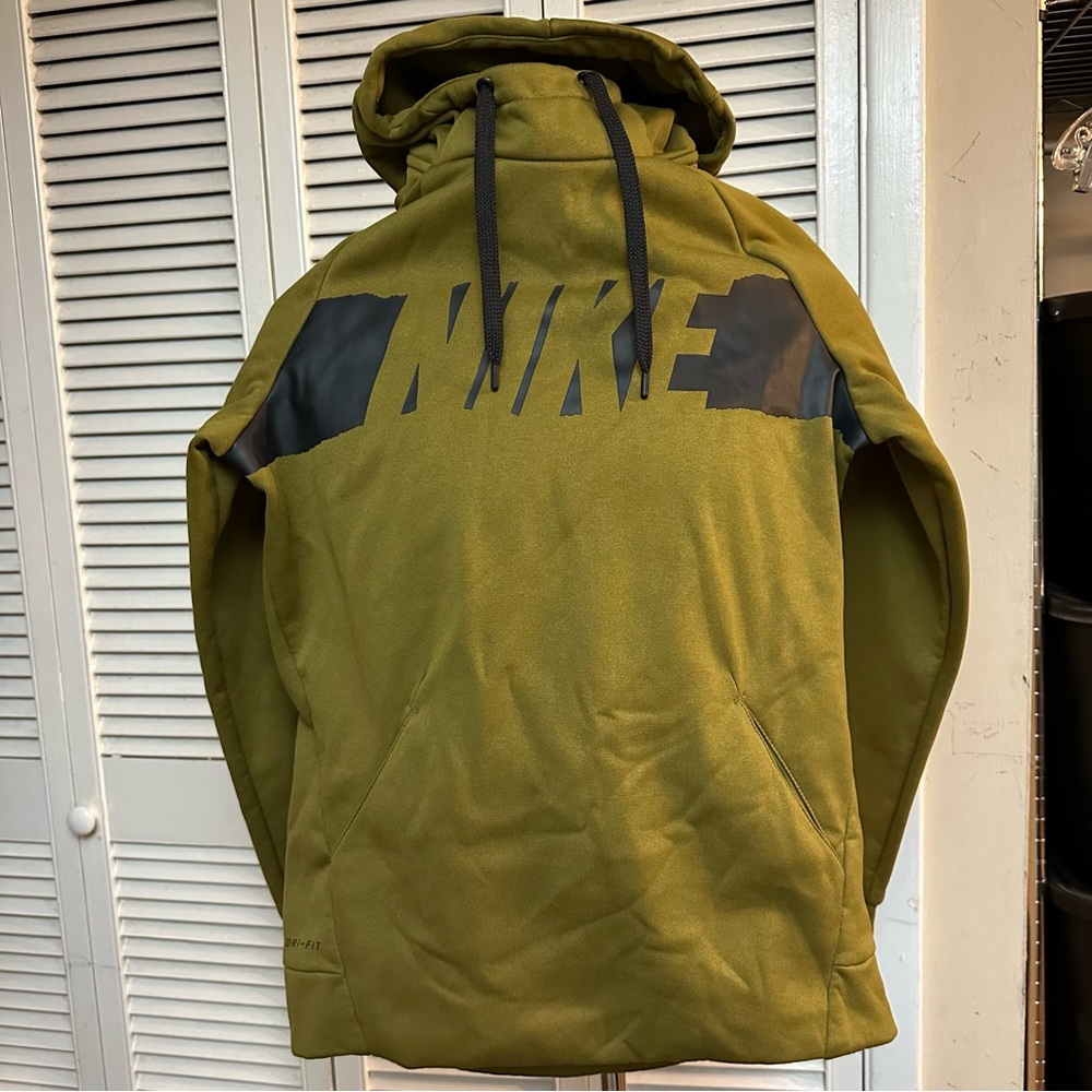 NIKE  Size SMALL  Hooded  SWEATSHIRT  DRI-FIT